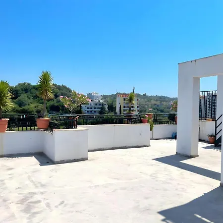 Durres Beachfront Penthouse * غوليم